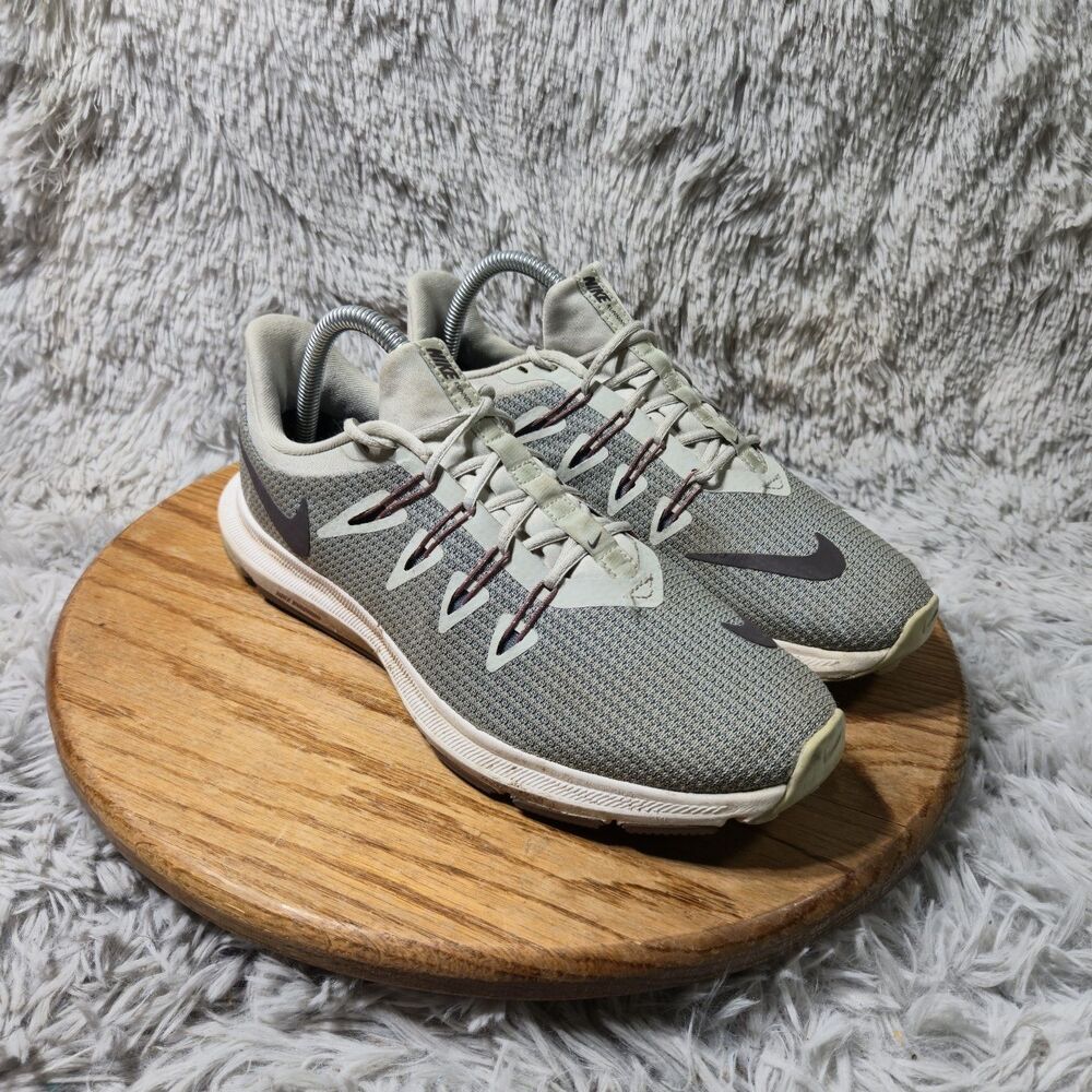 Nike Shoes Grey Quest Running Sneakers Womens Size 9 Lace Up Comfort AA7412-005